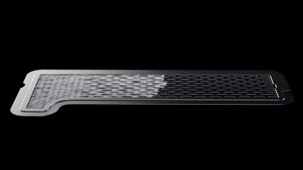 iPhone17 Pro / iPhone 17 Pro Max
ベイパーチャンバー冷却システム